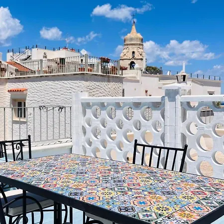 Rooftop - Sea View Near Pizzomunno - Free Private Parking * Vieste